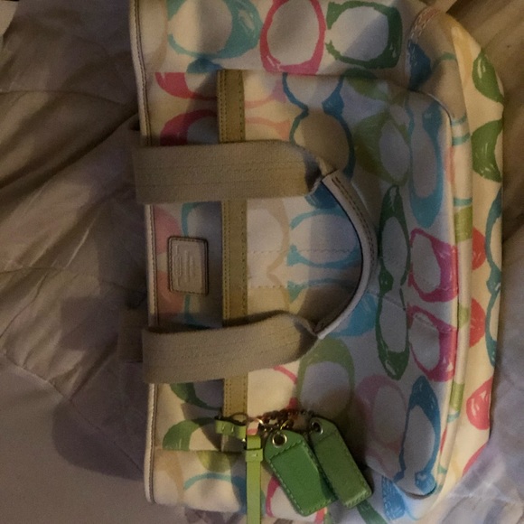 Coach Hampton Signature Scribble Pastel Purse/Tote - Picture 3 of 7